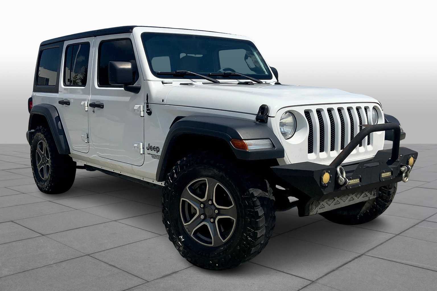 2018 Jeep Wrangler Unlimited Sport S photo 2