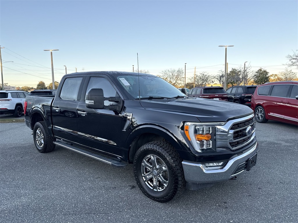 2022 Ford F-150 XLT's photo
