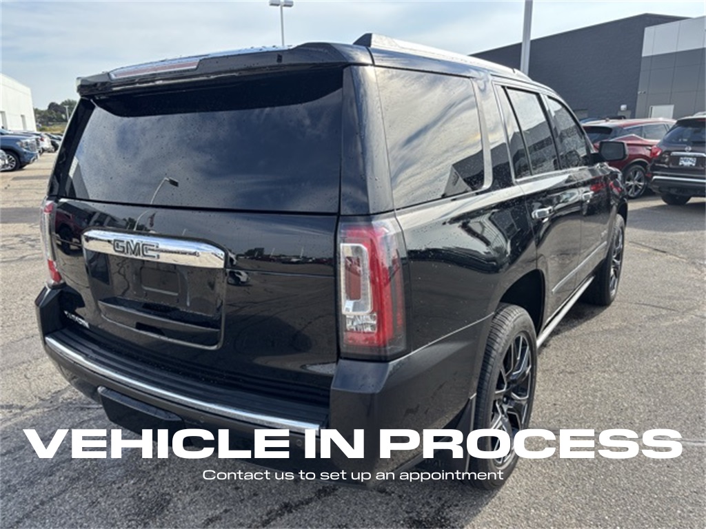 2018 Gmc Yukon Denali photo 2