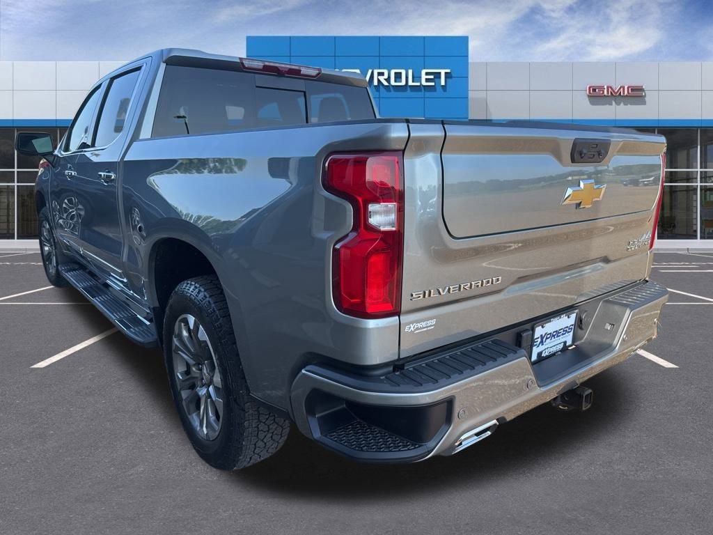2024 Chevrolet Silverado 1500 High Country photo 7