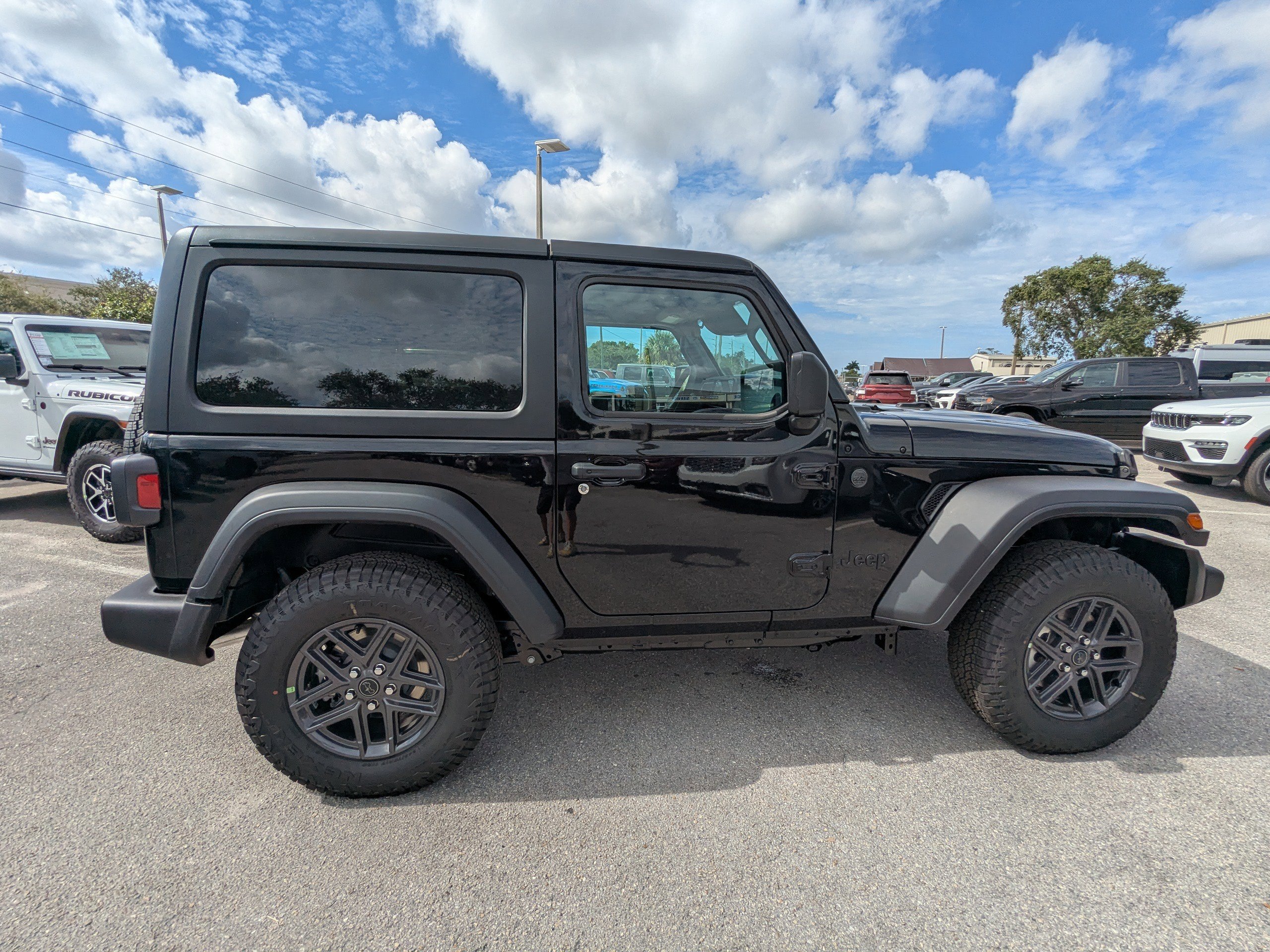 2026 Jeep Wrangler Sport S photo 4