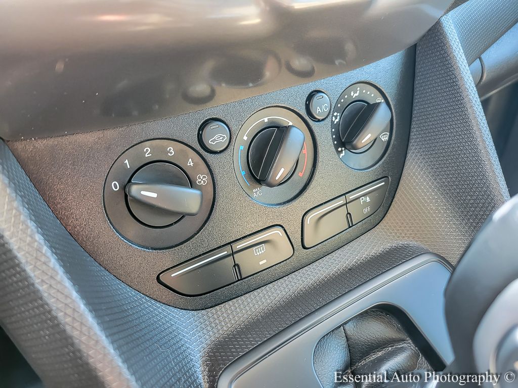 2017 FORD TRANSIT CONNECT - Image 16