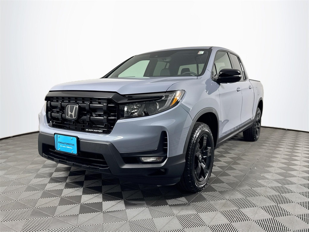 2026 Honda Ridgeline Black Edition's photo