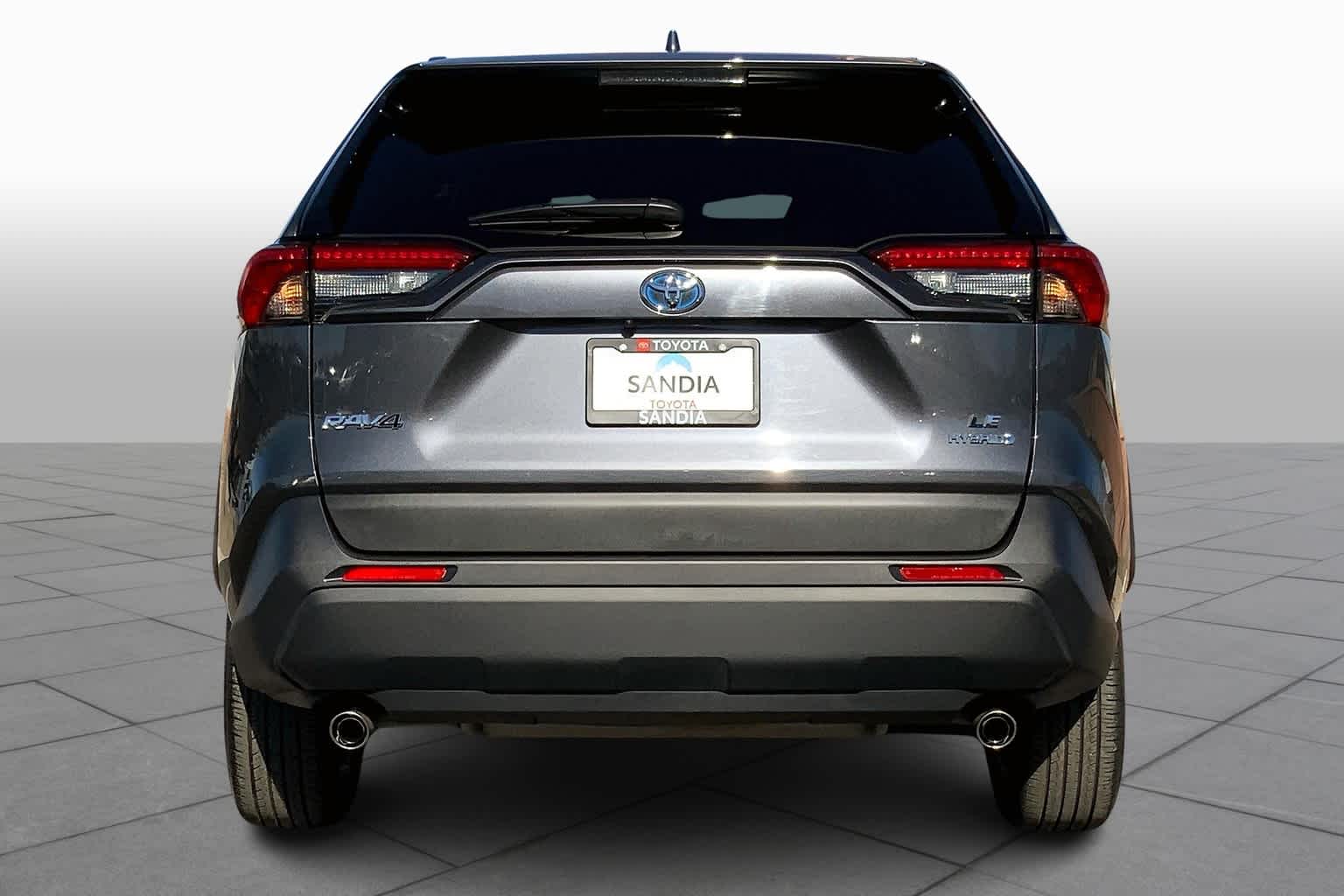2023 Toyota RAV4 Hybrid LE photo 4