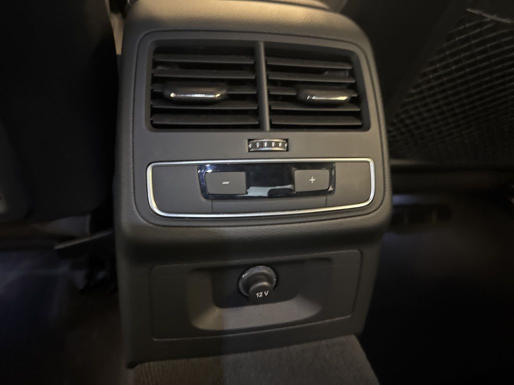 2021 Audi A4 40 Premium Quattro photo 16