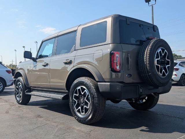 2025 Ford Bronco Outer Banks photo 34