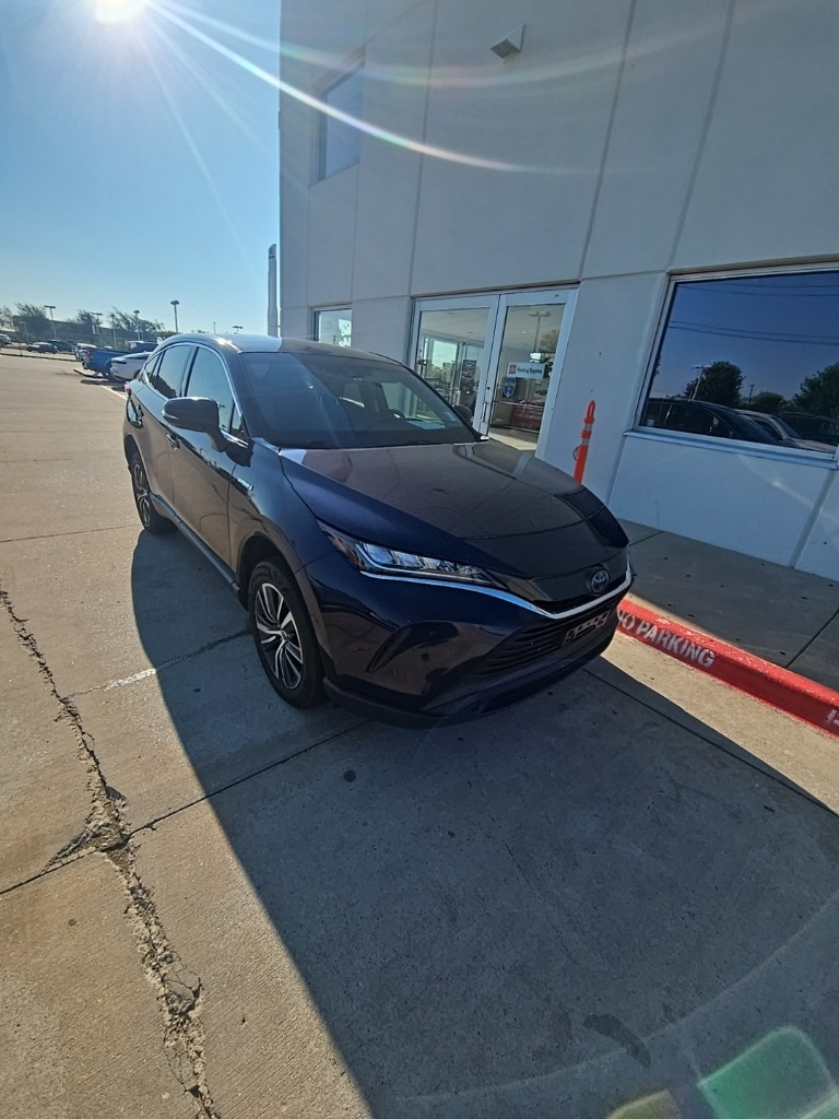 2021 Toyota Venza LE photo 4