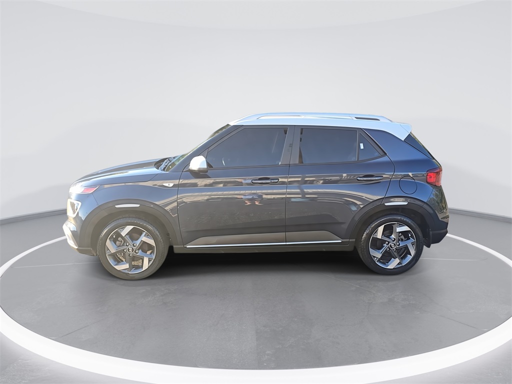 2021 Hyundai Venue SEL Denim photo 4
