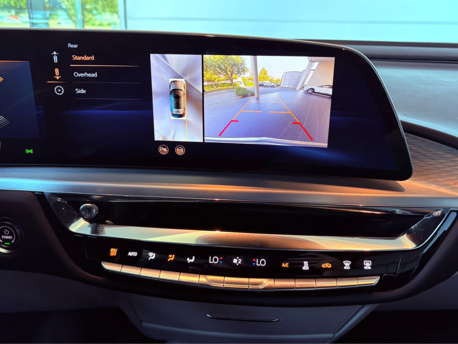 2023 Cadillac Lyriq Luxury photo 13