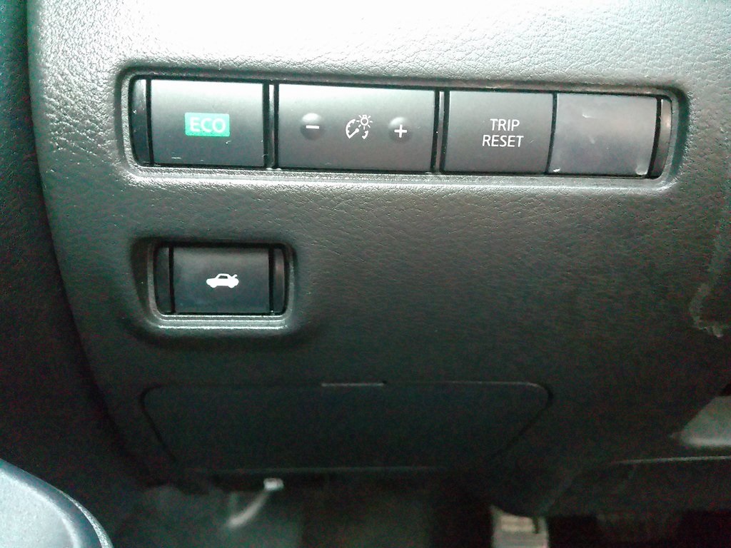 2024 Nissan Sentra SV photo 36