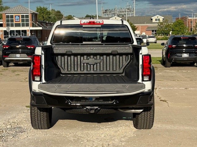 2026 Chevrolet Colorado Trail Boss photo 36