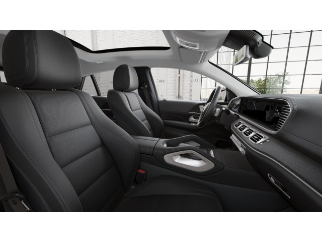 2026 Mercedes Benz GLE 450 4MATIC photo 4