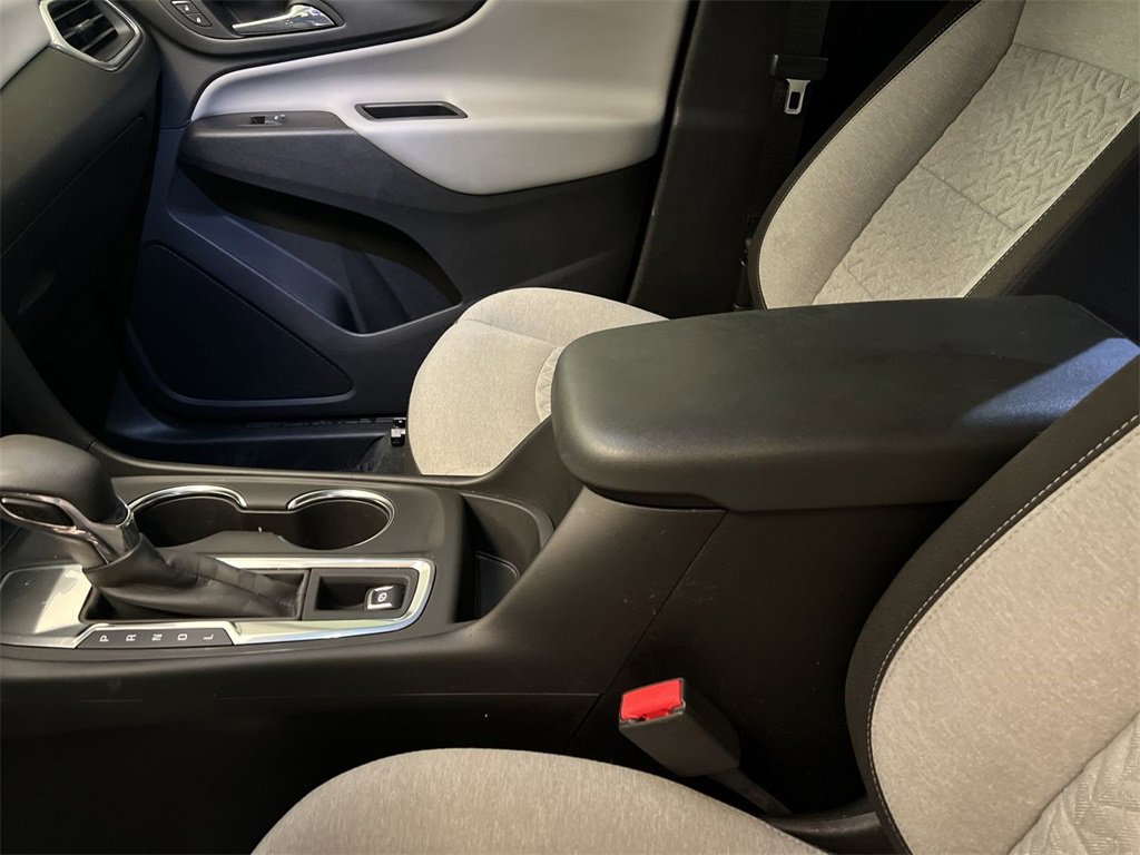 2022 Chevrolet Equinox LS photo 19
