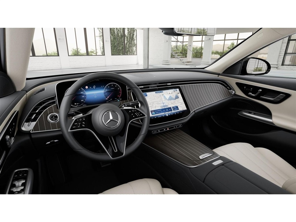2025 Mercedes Benz E 350 4MATIC Sedan photo 3