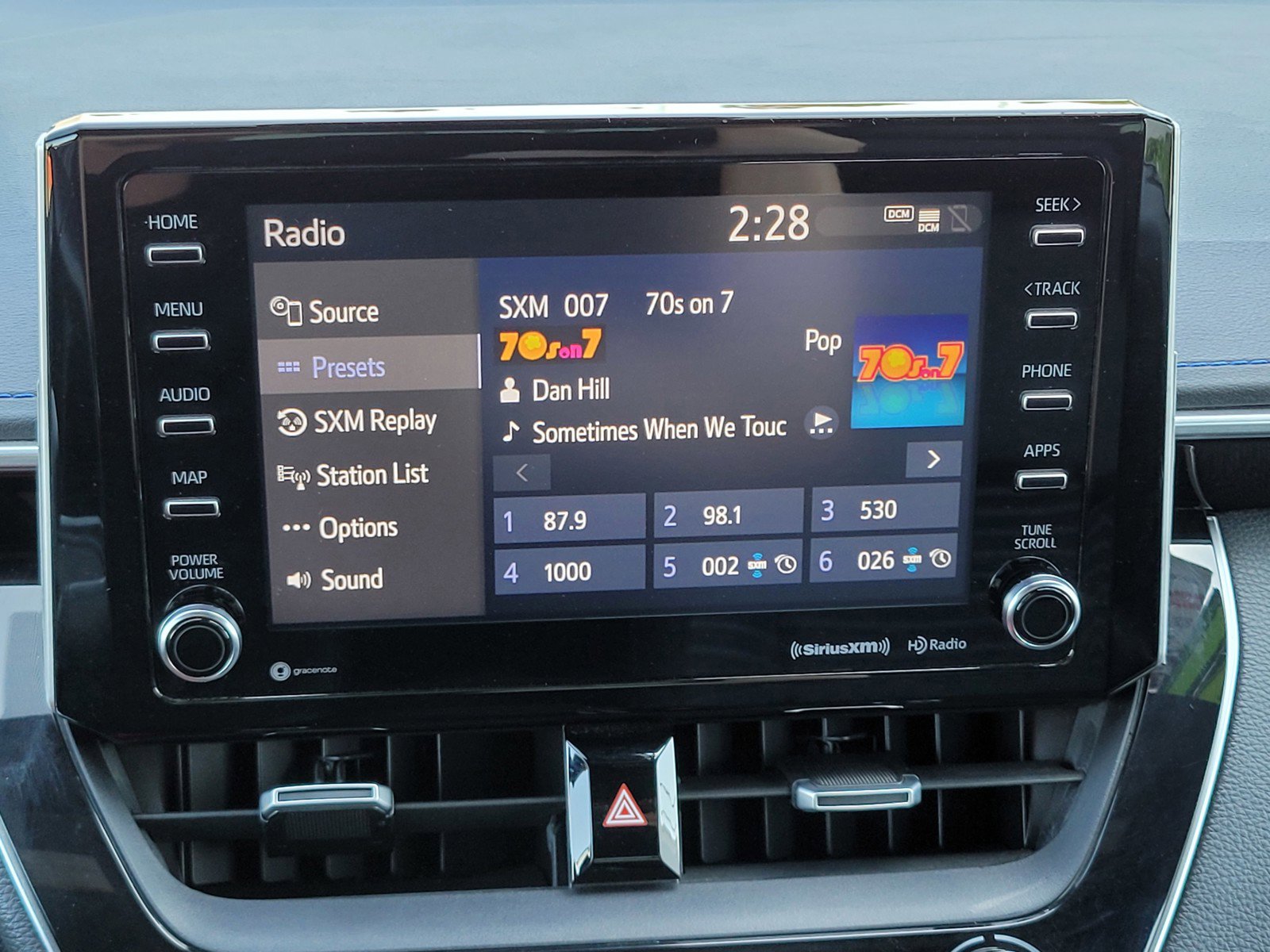 2021 Toyota Corolla XSE photo 17
