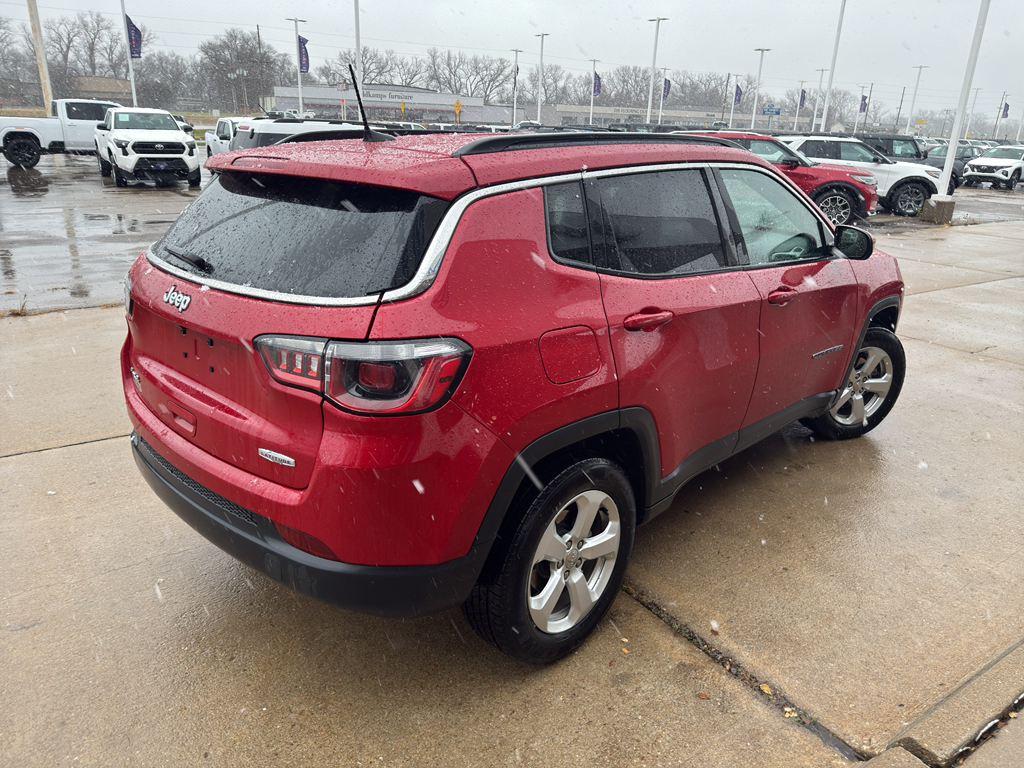 2018 Jeep Compass Latitude photo 4