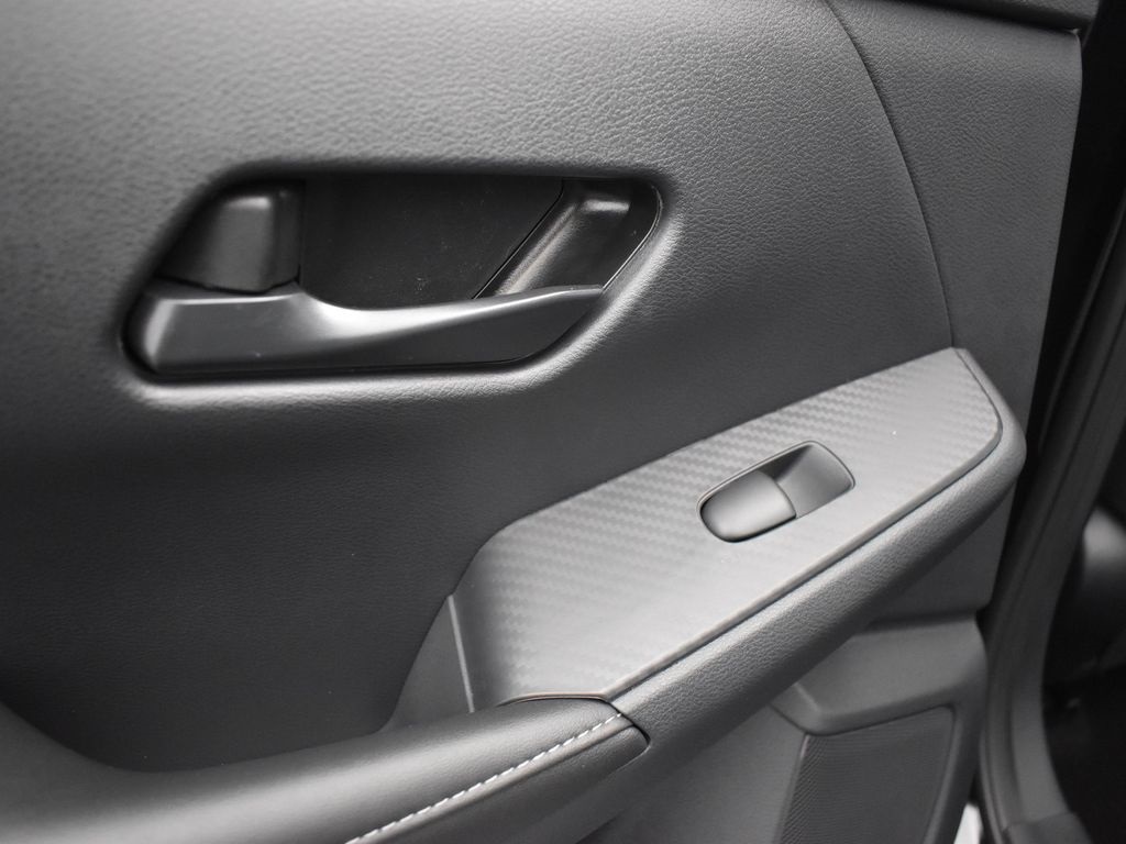 2025 Nissan Sentra SV photo 10