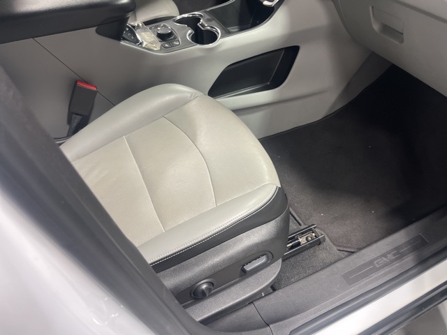 2022 Gmc Terrain SLT photo 22