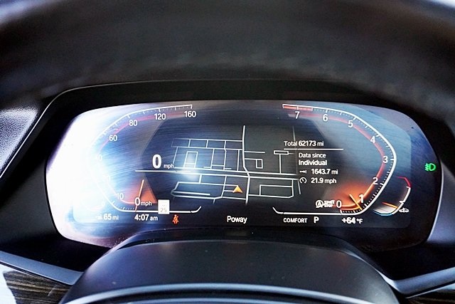 Used 2020 White BMW sDrive40i image 36