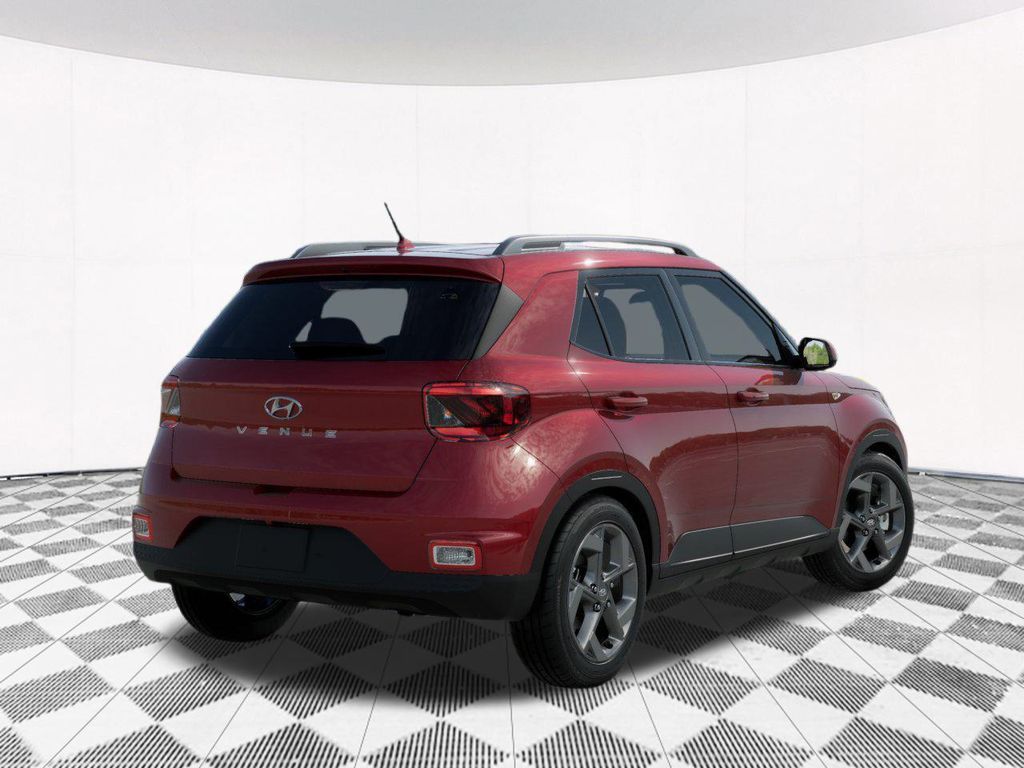 2025 Hyundai Venue SEL photo 2