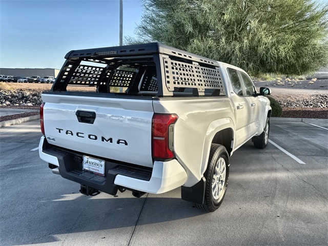 2025 Toyota Tacoma SR5 Double Cab photo 5