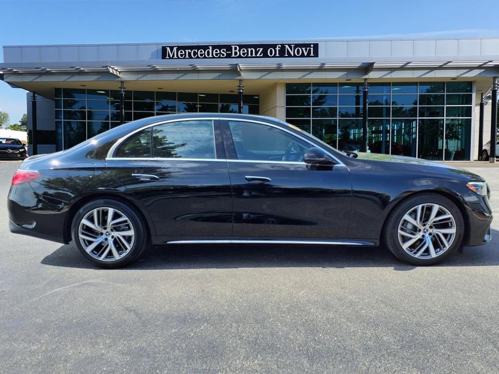 2024 Mercedes Benz E 350 4MATIC photo 5