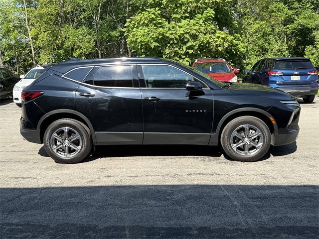 2023 Chevrolet Blazer 3LT photo 3