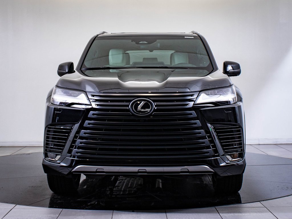 2025 Lexus LX 600 Luxury photo 2