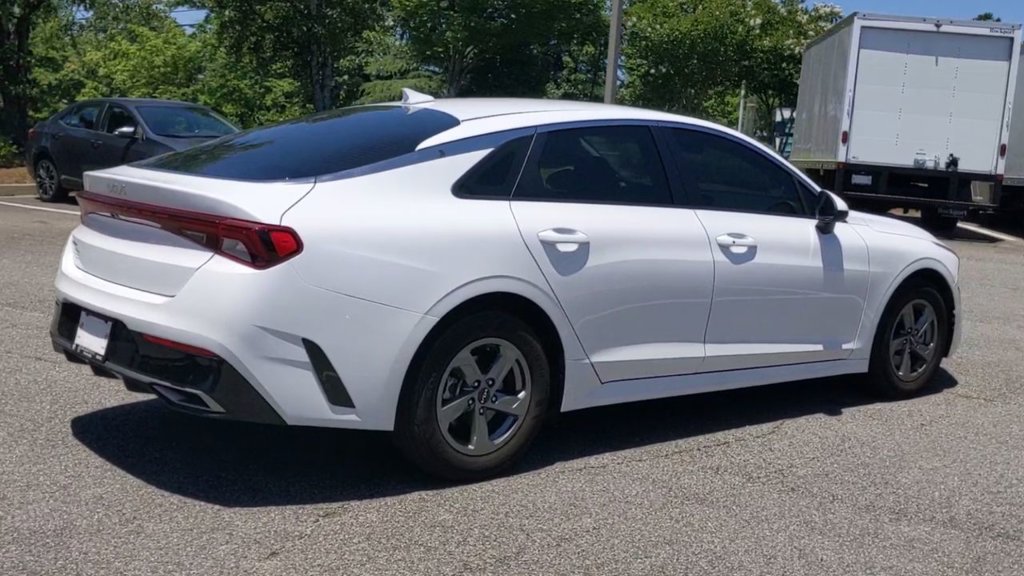 PreOwned 2022 Kia K5 LXS 4dr Car in Roswell, GA P201285A Carl Black