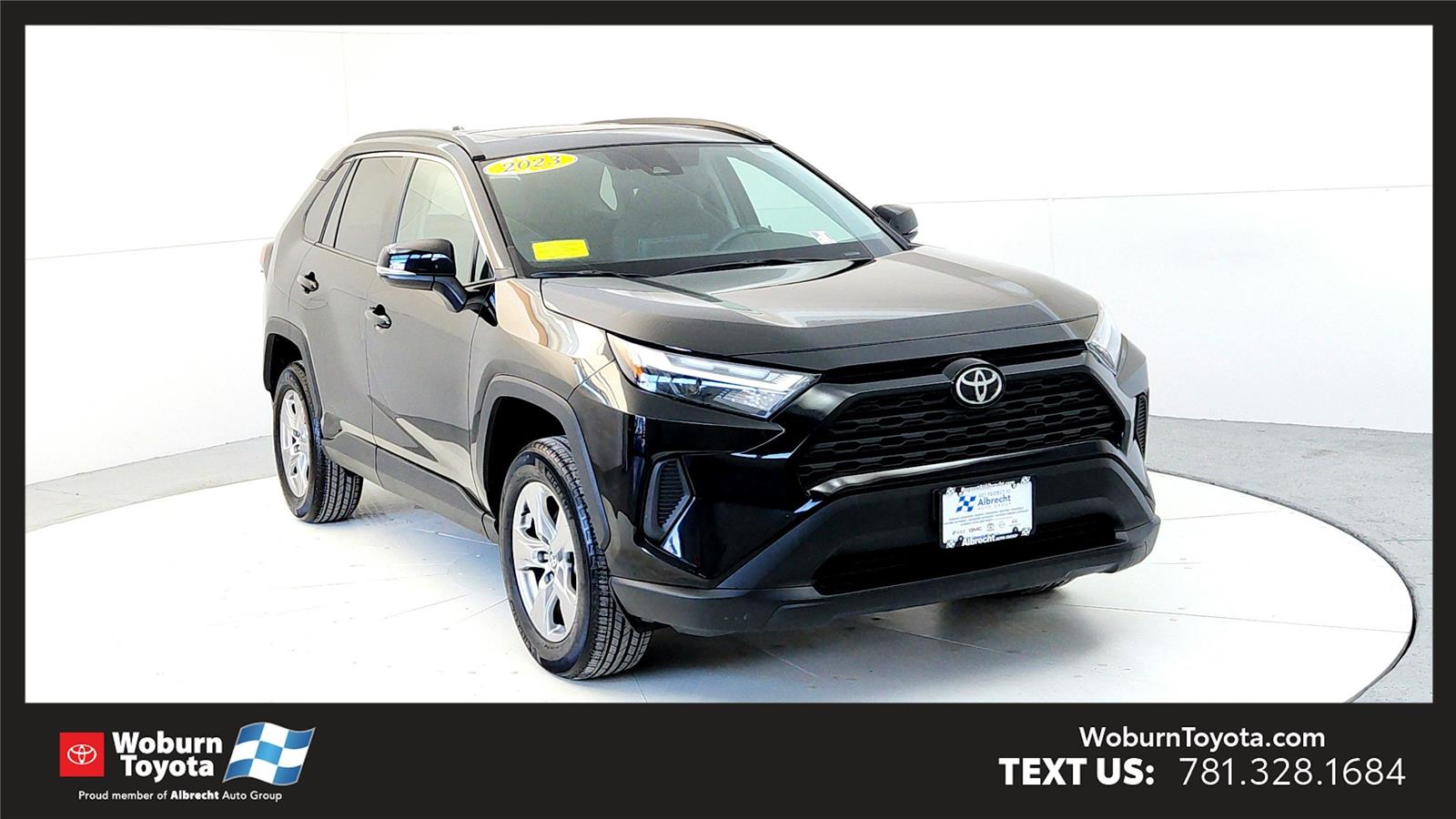 2023 Toyota RAV4 XLE's photo