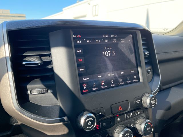 2019 RAM 1500 - Image 13