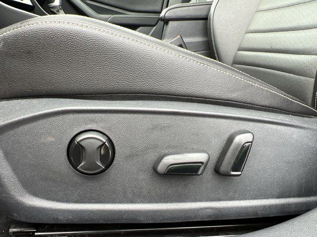 2023 Volkswagen Jetta 1.5T SE photo 3