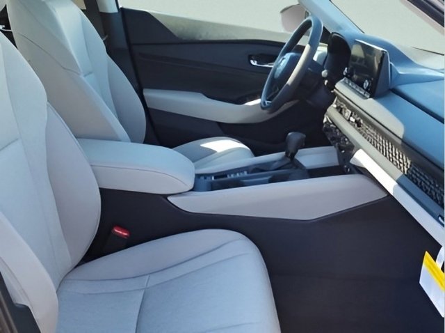 2025 Honda Accord SE photo 11