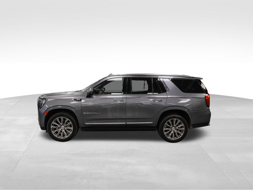 Used 2022 GMC Yukon Denali with VIN 1GKS2DKL8NR195001 for sale in Minneapolis, Minnesota