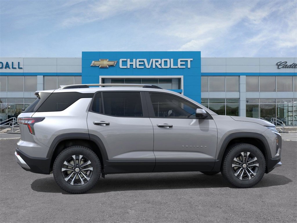 2025 Chevrolet Equinox photo 4