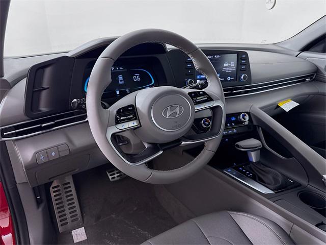 2025 Hyundai Elantra SEL Sport photo 11