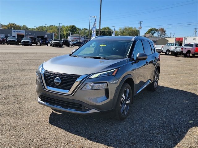 2022 Nissan Rogue SL photo 9