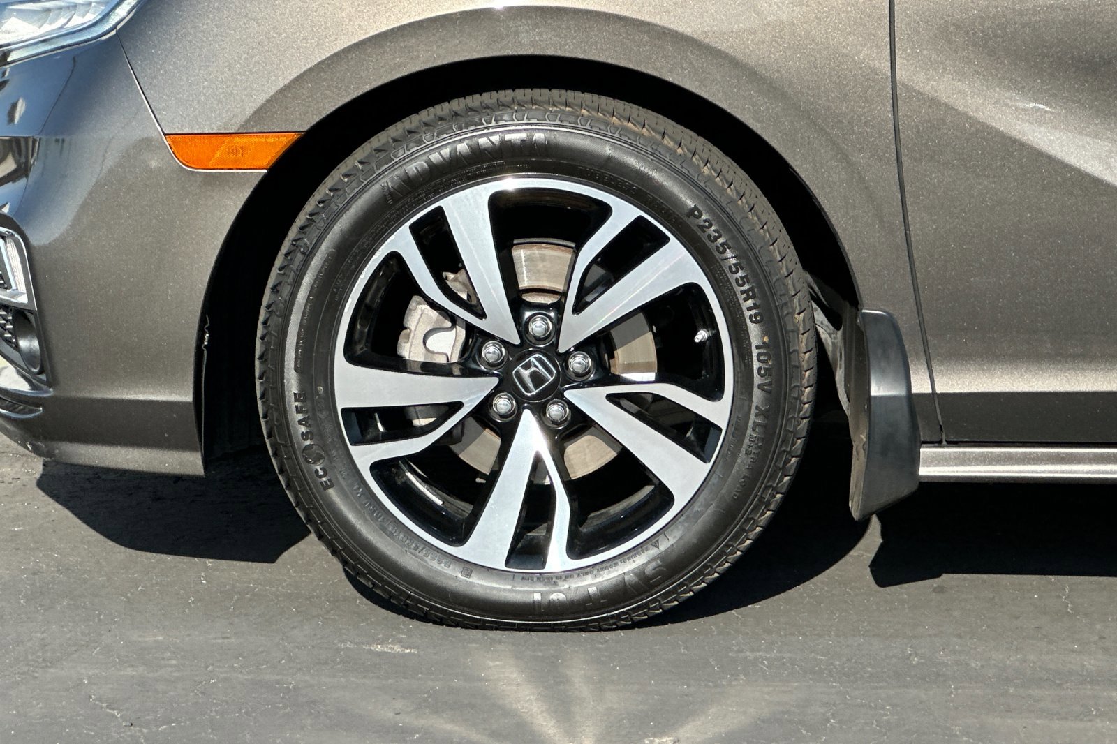 2020 Honda Odyssey Elite photo 24