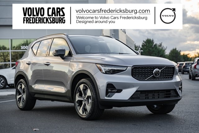 2026 Volvo XC40 Plus's photo