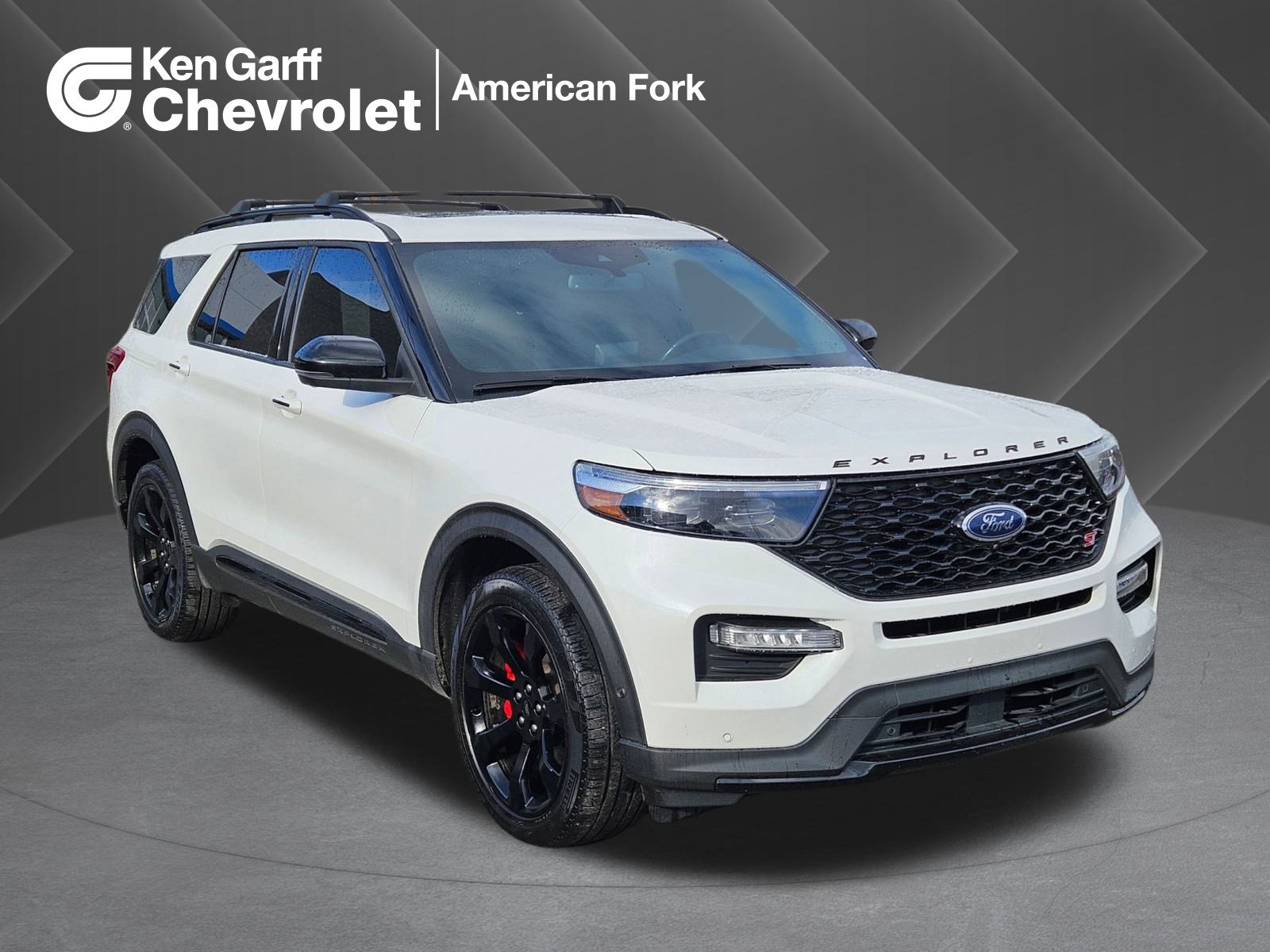 2021 Ford Explorer ST's photo