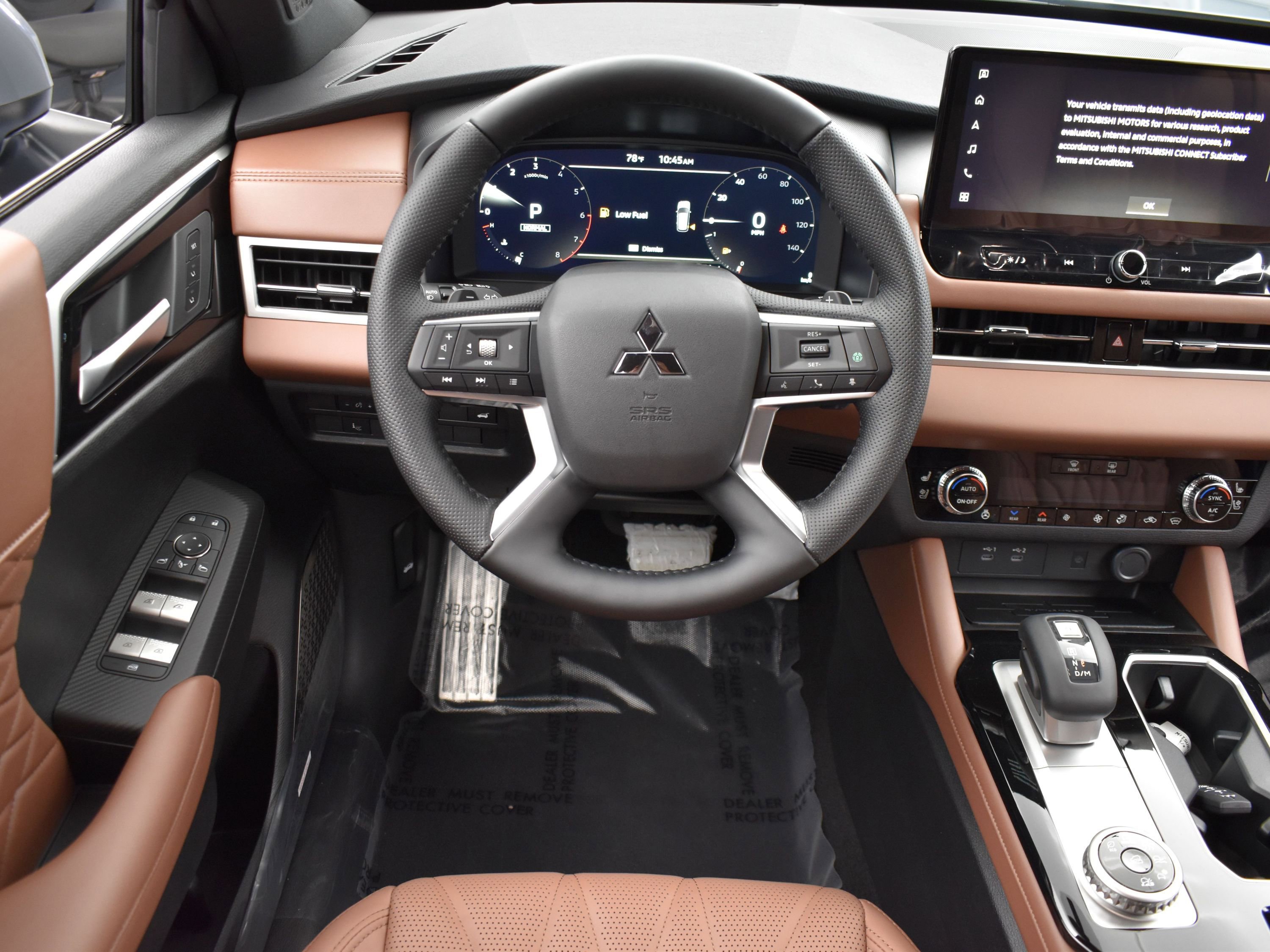 2025 Mitsubishi Outlander SEL photo 14