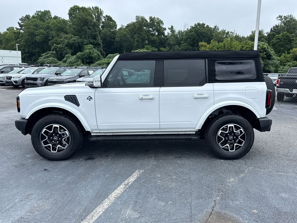 2024 Ford Bronco Outer Banks photo 6