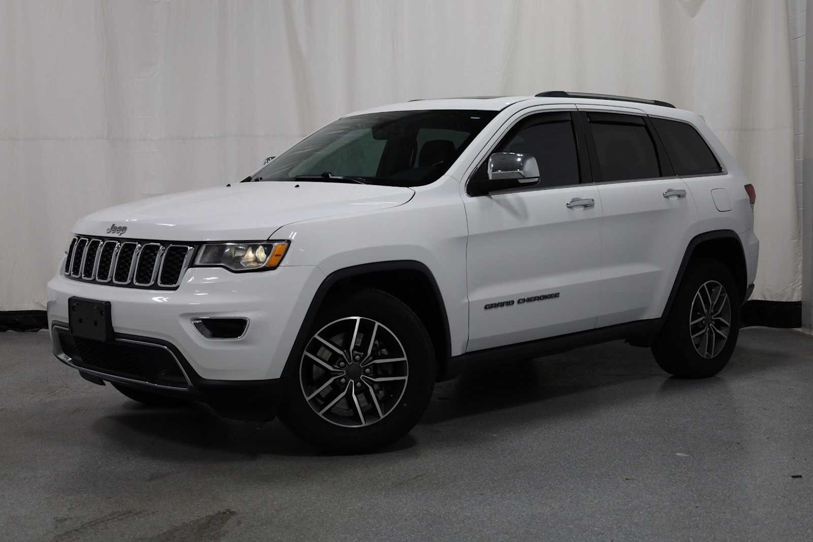 2021 Jeep Grand Cherokee Limited's photo