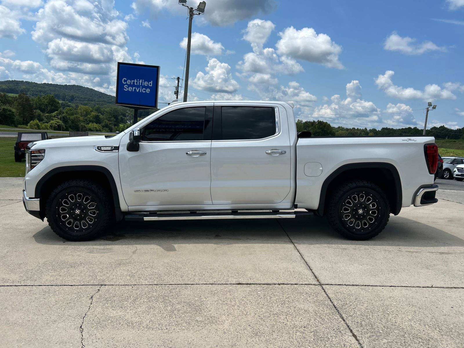 2023 Gmc Sierra 1500 SLT photo 5