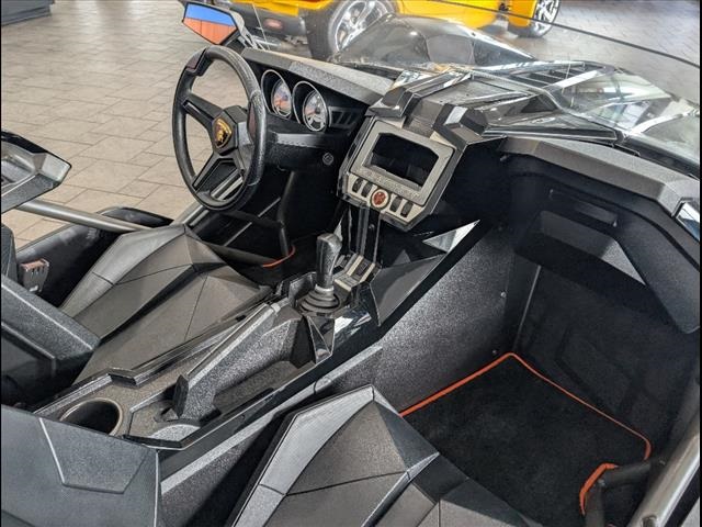 2016 Slingshot Slingshot Open Cab photo 6