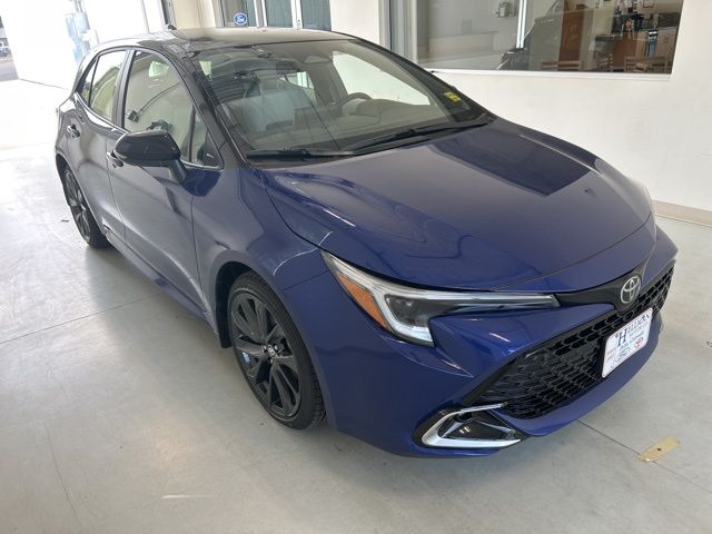 2025 Toyota Corolla Hatchback XSE