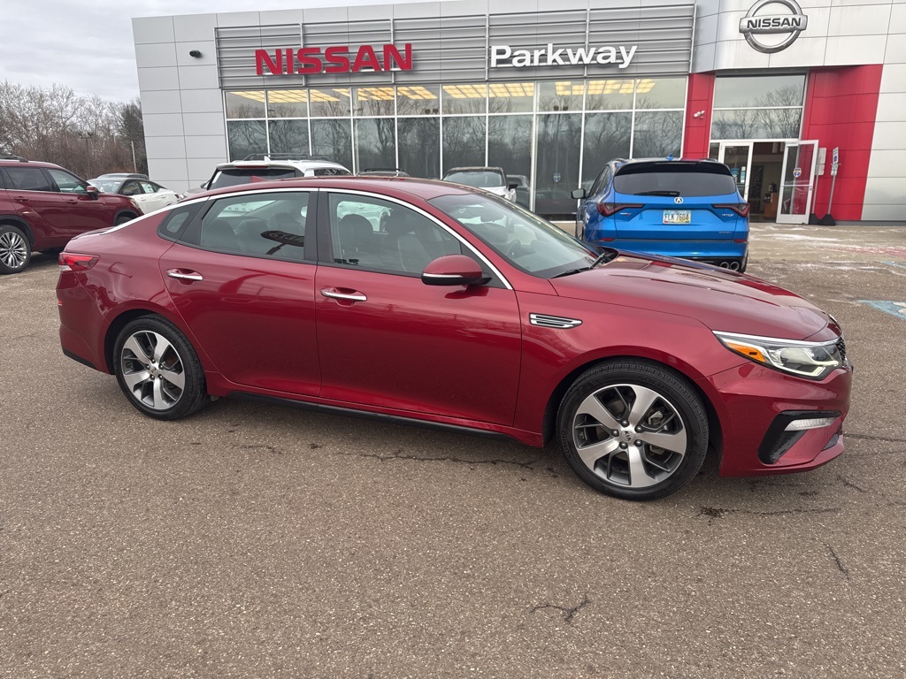 2020 Kia Optima S's photo