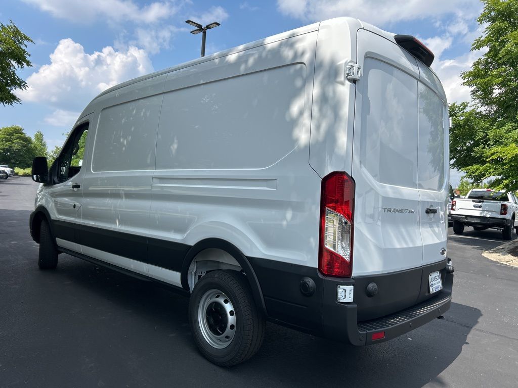 2025 Ford Transit Cargo Van photo 3