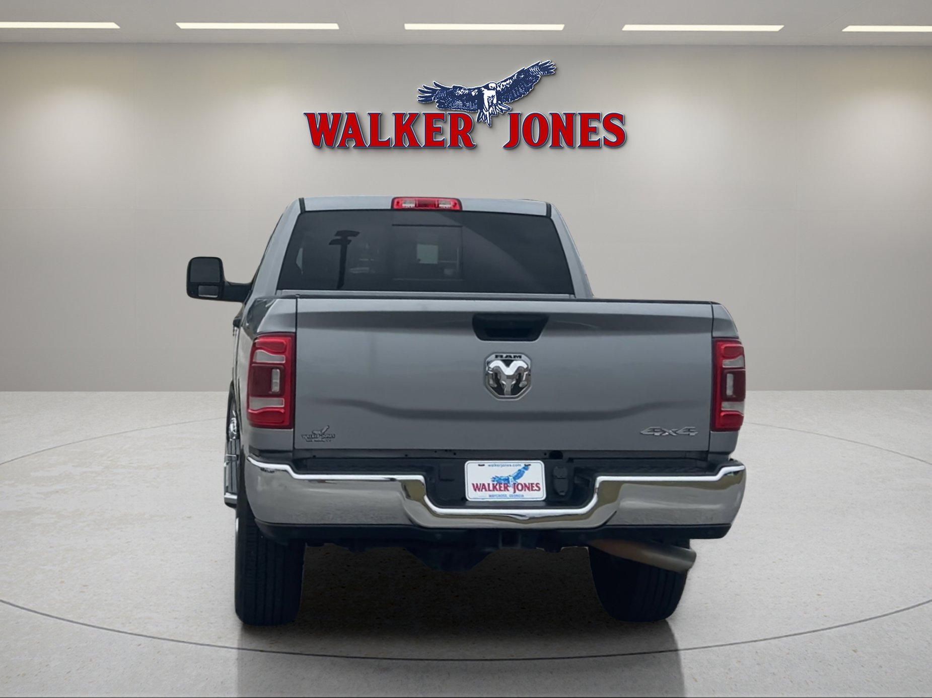 2023 Ram 2500 Tradesman photo 4