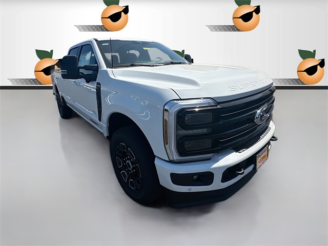 2026 Ford F-250 Super Duty Platinum's photo